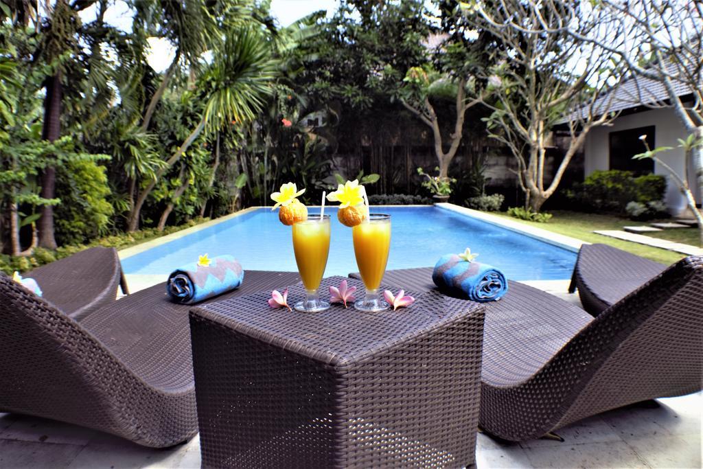 Finn'S Villa Santai Seminyak Esterno foto